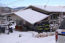 Follow for breaking stories, special reports, features and access to local reporters. Carport Collapses On Truck After Collision In Rutland Kelowna Capital News