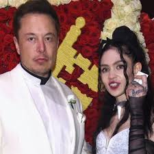 Just when you thought you'd learned how to spell grimes and elon musk's unusual baby name, they've gone and changed it. Elon Musks Freundin Grimes Das Schmerzhafte Alien Narben Tattoo Bigfm