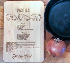 Mengenal tari lilin dari sumatera barat muali dari sejarah, gerakan, properti, pola lantai. Cutting Boards Tangico Gifts