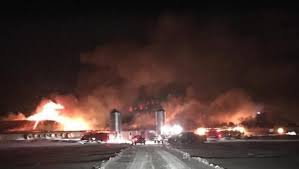 Bushfireshotspots persist across sa fire ground. Barn With 1 800 Livestock Inside Catches Fire In Perth South