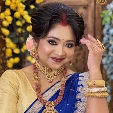 New snippet of SZA's new song “Drive.” The song will be the new single from  “SOS (Deluxe)”, which will be released this Friday, December 20.