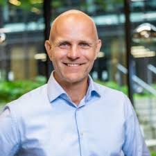 Nine A/S på LinkedIn: Theo Andersen Carton har spillet guitar i et band  siden gymnasiet, også er…