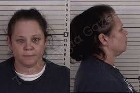 Amy Deyton's Instagram, Twitter & Facebook