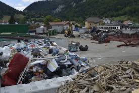 Collecte des déchets et déchetteries le recyclage des déchets commence par un tri déchets ménagers conteneur de collecte des dechets menagers le. Dechetterie Val De Travers