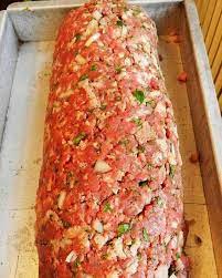 I like to tent it with aluminum foil so it keeps warm while it's resting. Ingredients 1 Lb Ground Beef 1 X2f 2 Lb Ground Mild Italian Sausage 1 Small Onion Finely Chopped 1 X2 Good Meatloaf Recipe Meat Loaf Recipe Easy Recipes
