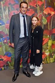 Olsen kept her wedding secret from the public, jumping the broom in front of 50 guests at a private home in nyc. Mary Kate Olsen And Olivier Sarkozy Make Rare Appearance People Com