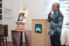Tan sri leo moggie is the chairman of tenaga nasional berhad and a number of companies under the tenaga nasional group with effect from the date of his appointment on 12 april 2004. Lanang Sejagat The Launch Of Tan Sri Leo Moggie S From Longhouse To Capital Recollections