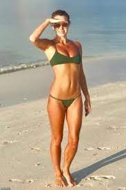 She served as the gossip columnist for the newspaper. Sarah Vine The Hellish Cost Of Joining Club 18 40 Amanda Holden Alesha Dixon Bikini Bod