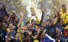 Tout au long de la compétition, nos journalistes choisissez votre champion du monde 2018 : Que Sont Devenus Les 23 Bleus Champions Du Monde Le Parisien