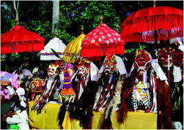 + la plaquette d'identification des oiseaux du jardin !!! Chapter One When In The Five Continents Of Theatre