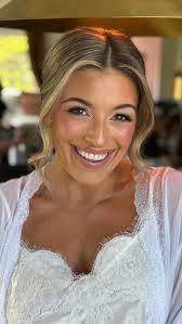 It is always an extra special honor for me to be asked to do makeup for  another industry professional! Today I was so happy to do makeup for the  lovely and incredibly