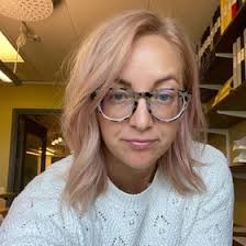 Roxanne McGowan (roxannemcgowan8)