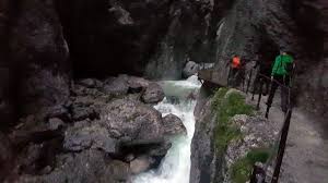 Durch das höllental auf die zugspitze über höllentalklamm (nur von mai bis oktober geöffnet) , höllentalferner und klettersteig zum gipfel zurück ins tal: Zur Zugspitze Uber Hollental Und Klettersteig Teil 1 7summits4help