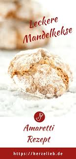 Saftige Amaretti Rezept Fur Die Leckeren Kekse Mit Mandeln Rezept Kekse Amaretti Rezept Platzchen Rezept