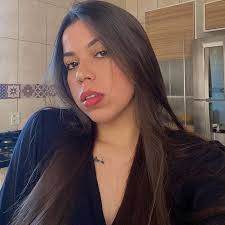 Vitoria Agnes (@vick.agness) • Threads, Say more