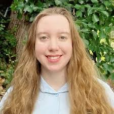 Meredith Mercer's Instagram, Twitter & Facebook