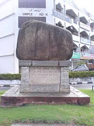Menawarkan perkhidmatan terus ke pintu rumah. Teluk Intan Wikiwand