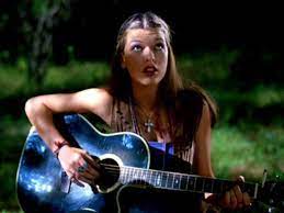 The actress became a household name after this franchise. Movie Inspiration Fashion Inspired By Dazed And Confused Dazed And Confused Milla Jovovich Dazed And Confused Movie