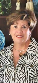 Vicki Manley's Instagram, Twitter & Facebook