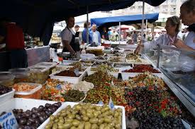 Today, we have grown into one of the largest manufacturers of olive oils and vegetable oils in the united states. Catania Piazza Carlo Alberto Markt A Fera O Luni Oliven Olives A Photo On Flickriver
