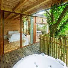Hotel casa del arbol, san pedro sula. Dormir Y Estar En Una Casa Arbol Como En El El Pais De Nunca Jamas Destinos Experienciales