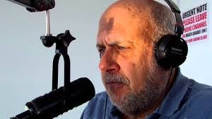 Mark Reutter's Instagram, Twitter & Facebook