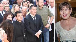 Όλα τα παιδιά τα πήρα μικρά και τα έφτασα 35 ετών. 8rhnos Sto Teleytaio Antio Sthn Anastasia Dhma