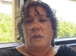 Lisa Monk's Instagram, Twitter & Facebook