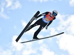 Das skifliegen ist eine variante des skispringens, bei dem die sprünge auf skiflugschanzen absolviert werden. Skispringen Simon Ammann Setzt Karriere Bis 2022 Fort