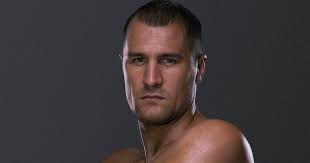 Diverso Magazine: Combate Space