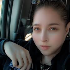 Have any of y'all gone through depression? Well , this month is my birthday  and my mom is not here. She passed . I haven't really cleaned my room in a  few