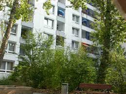 Luxuswohnungen, die einen schönen ausblick auf die stadt düsseldorf bieten oder auch günstige mietwohnungen, in denen sich familien wohlfühlen können. Dusseldorf