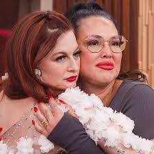 Angelina Green's Instagram, Twitter & Facebook