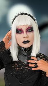 I’m Becoming A Miami Babe To Match My Best Friends