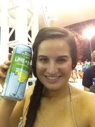 Candice Horn (@candicebreigh)