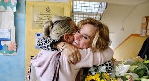 Artigianoil nostro candidato sindaco marcella severino vi presenta la sua squadra…marco bazzi.è l'uomo del. La Festa Di Marcella Severino Nuovo Sindaco Di Stresa La Stampa