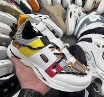 Newest Designs Stock Lot Women Male Chunky Shoes Wholesale Supply