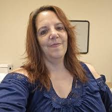 Renae Roberts's Instagram, Twitter & Facebook