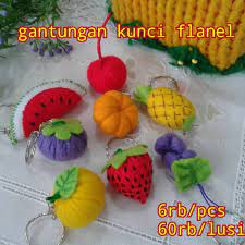 Gambar buah buahan dari kain flanel. Gantungan Kunci Flanel Buah Handmade Shopee Indonesia