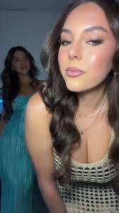 Marissa Bradford's Instagram, Twitter & Facebook