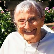 Abbie Hazel's Instagram, Twitter & Facebook