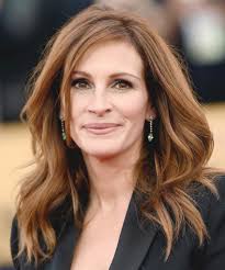 Ultimate is not really ultimate when it comes to short hairstyles, which i guess fits in with the target audience, which are apparently very conservative women. Instyle Hairstyle Try On Haircuts You Ll Be Asking For In 2020