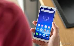 The lowest price of vivo v7 in india is rs. Vivo V7 Review Software And Performance