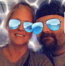 What's a ballpark fuel burn, gallons per hour, for these BIG BLOCK motors? 