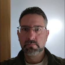 I get frustrated seeing the same mistakes made over and over again due to  poor planning. This incredible cork oak (Quercus suber) at Chabot College  had its roots severed in the past