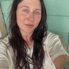 Amy Deacon (@livedinhairco_) • Instagram photos and videos