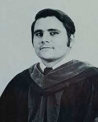 Scott Bihm's Instagram, Twitter & Facebook