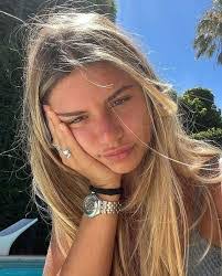 Emily Ferreira's Instagram, Twitter & Facebook