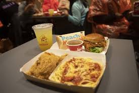 Jollibee is the largest fast food chain in the philippines, with over 1,150 stores nationwide. Jollibee