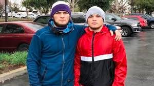 Khabib nurmagomedov vs umar nurmagomedov. Pensiun Khabib Nurmagomedov Sudah Siapkan Penerusnya